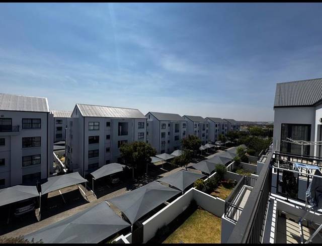 1 BEDROOM APARTMENT FOR SALE IN GREENSTONE HILL